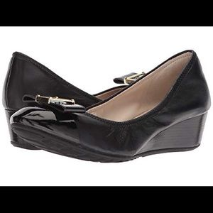 Cole Haan, Emory Bow Wedge, size 9, NIB